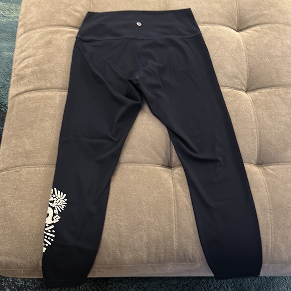 Wunder under lululemon for SoulCycle - Picture 2 of 5